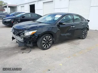2018 Nissan Altima 2.5 S with VIN 1N4AL3AP5JC236934, listed as a IAAI auction lot 41713011 with 125,495 mi miles. Bid and sale history available at carsss.com. Image 18.