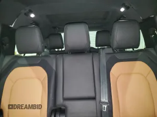 2024 Land Rover Defender X-Dynamic SE z VIN SALE2FEU4R2276545, wystawiony jako Copart lot #48308055 z przebiegiem 6 119 mil mil oraz Szkoda całkowita • Salvage title. Historia ofert i sprzedaży dostępna na DreamBid. Obrazek 9.