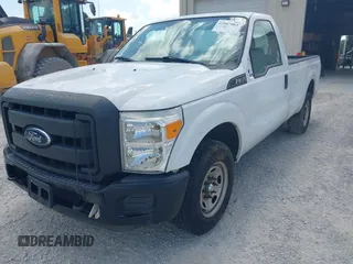 2016 Ford F-350 XL z VIN 1FTBF3A60GEC07061, wystawiony jako IAAI lot #42667064 z przebiegiem 95 393 mil mil oraz . Historia ofert i sprzedaży dostępna na DreamBid. Obrazek 6.