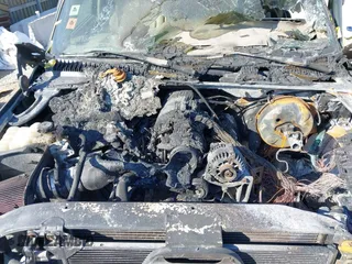 2001 Chevrolet Silverado 1500 LS with VIN 1GCEK19T31E163538, listed as a IAAI auction lot 41781058 with 0 mi miles. Bid and sale history available at carsss.com. Image 10.