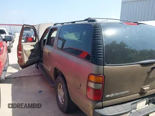 2003 Chevrolet Suburban LT с VIN 1GNEC16Z83J191651, выставлен на аукционе IAAI как лот 42309641 с пробегом Не указан миль и . История ставок и продаж доступна на DreamBid. Изображение 6.