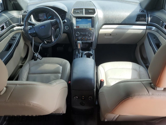 2018 Ford Explorer XLT с VIN 1FM5K7D84JGA31474, выставлен на аукционе Copart как лот 61496645 с пробегом 167 559 миль миль и Списание • Salvage title. История ставок и продаж доступна на DreamBid. Изображение 8.