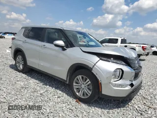 2024 Mitsubishi Outlander ES z VIN JA4J3UA83RZ005171, wystawiony jako Copart lot #57891695 z przebiegiem 14 605 mil mil oraz Nie do naprawy • Non repairable. Historia ofert i sprzedaży dostępna na DreamBid. Obrazek 4.