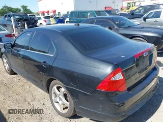 2012 Ford Fusion SE with VIN 3FAHP0HA6CR355325, listed as a IAAI auction lot 41976492 with 172,255 mi miles and . Bid and sale history available at DreamBid. Image 3.