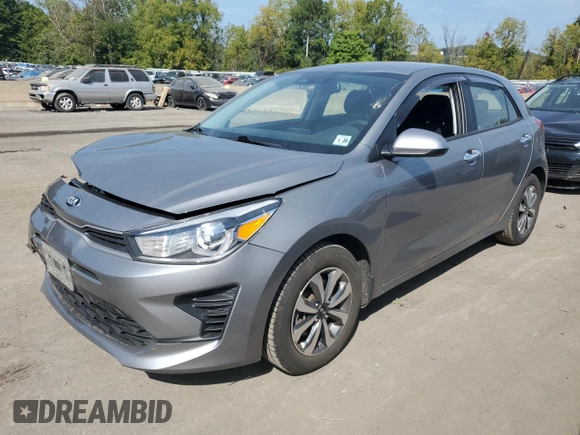 2021 Kia Rio S with VIN 3KPA25AD6ME385851, listed as a Copart auction lot 72138814 with 70,233 mi miles and Salvage Title. Bid and sale history available at DreamBid. Image 1.