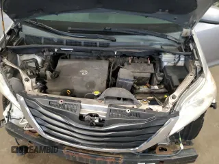 2012 Toyota Sienna XLE with VIN 5TDDK3DC2CS031088, listed as a Copart auction lot 60642845 with 186,586 mi miles and Salvage title. Bid and sale history available at DreamBid. Image 12.