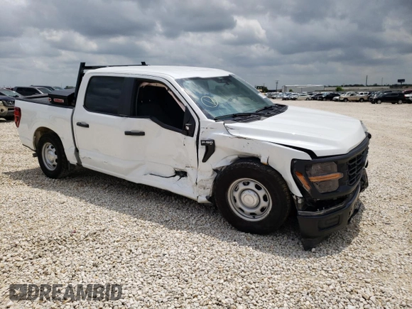 2024 Ford F-150 z VIN 1FTEW1KP3RKE77267, wystawiony jako Copart lot #53138905 z przebiegiem 11 781 mil mil oraz Szkoda całkowita • Salvage title. Historia ofert i sprzedaży dostępna na DreamBid. Obrazek 4.