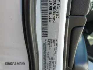 2020 Jeep Grand Cherokee Limited X with VIN 1C4RJFBG0LC390134, listed as a Copart auction lot 51829725 with 67,715 mi miles and Clean title. Bid and sale history available at DreamBid. Image 12.