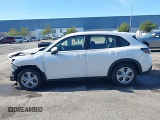 2024 Honda HR-V LX with VIN 3CZRZ1H34RM754640, listed as a IAAI auction lot 41525058 with 14,611 mi miles. Bid and sale history available at carsss.com. Image 15.