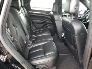 2016 Porsche Cayenne S E-Hybrid with VIN WP1AE2A26GLA17555, listed as a Copart auction lot 44078415 with 56,830 mi miles and Clean title. Bid and sale history available at DreamBid. Image 10.
