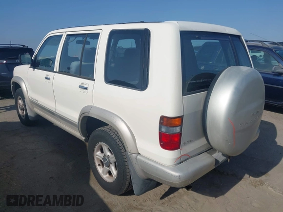 1999 Isuzu Trooper S with VIN JACDJ58X7X7926697, listed as a IAAI auction lot 42654076 with 62,672 mi miles and . Bid and sale history available at DreamBid. Image 3.