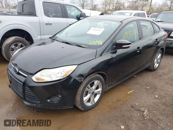 2013 Ford Focus SE with VIN 1FADP3F24DL300450, listed as a IAAI auction lot 41880801 with 161,633 mi miles. Bid and sale history available at carsss.com. Image 2.
