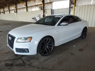 2010 Audi S5 Premium Plus z VIN WAUCVAFR5AA019386, wystawiony jako Copart lot #81620414 z przebiegiem 95 785 mil mil oraz Szkoda całkowita • Salvage title. Historia ofert i sprzedaży dostępna na DreamBid. Obrazek 1.