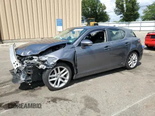 2015 Lexus CT 200h with VIN JTHKD5BH1F2239341, listed as a Copart auction lot 62051495 with 86,804 mi miles and Salvage title. Bid and sale history available at DreamBid. Image 1.