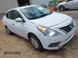 2017 Nissan Versa SV z VIN 3N1CN7AP8HL839494, wystawiony jako IAAI lot #42306341 z przebiegiem 146 881 mil mil oraz . Historia ofert i sprzedaży dostępna na DreamBid. Obrazek 1.