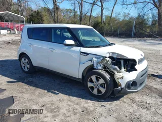 2019 Kia Soul with VIN KNDJN2A23K7634530, listed as a IAAI auction lot 41732677 with 96,586 mi miles. Bid and sale history available at carsss.com. Image 1.