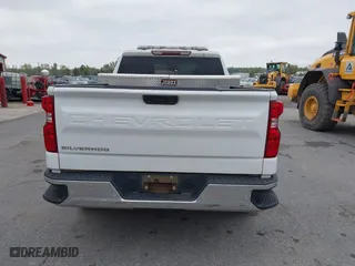 2019 Chevrolet Silverado 1500 Work Truck with VIN 1GCRYAEH8KZ276297, listed as a IAAI auction lot 41927421 with 150,783 mi miles. Bid and sale history available at carsss.com. Image 16.