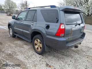 2006 Toyota 4Runner SR5 with VIN JTEBU14R860097237, listed as a IAAI auction lot 42087533 with 249,482 mi miles. Bid and sale history available at carsss.com. Image 3.