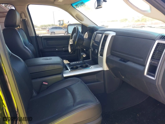2009 Dodge Ram 1500 SLT with VIN 1D3HV18T59S700243, listed as a IAAI auction lot 41809271 with 125,337 mi miles. Bid and sale history available at carsss.com. Image 5.