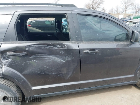 2020 Dodge Journey SE Value with VIN 3C4PDCAB1LT262329, listed as a IAAI auction lot 41867663 with Not Provided miles and . Bid and sale history available at carsss.com. Image 13.