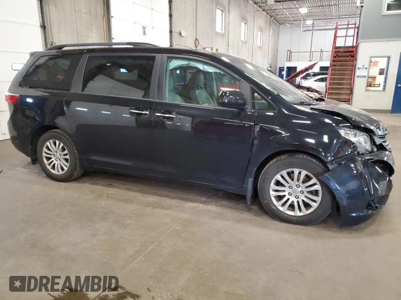 2016 Toyota Sienna XLE with VIN 5TDYK3DCXGS751715, listed as a Copart auction lot 58443105 with 160,155 mi miles and Salvage title. Bid and sale history available at DreamBid. Image 4.