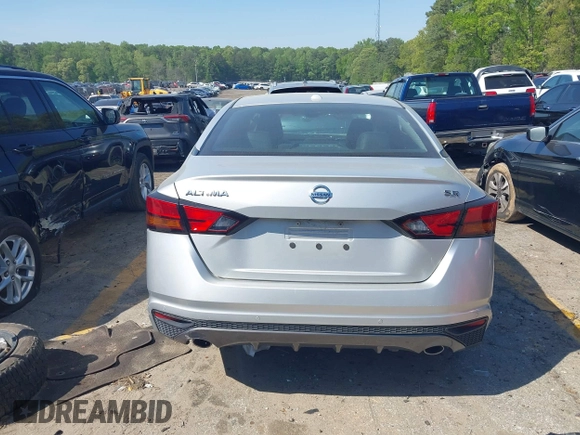 2020 Nissan Altima SR z VIN 1N4BL4CVXLC221600, wystawiony jako IAAI lot #42022771 z przebiegiem 84 462 mil mil oraz . Historia ofert i sprzedaży dostępna na DreamBid. Obrazek 16.