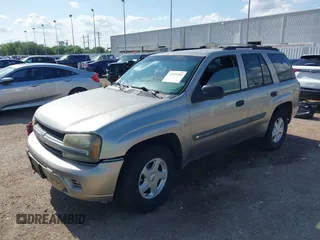 2003 Chevrolet TrailBlazer LS with VIN 1GNDS13S732225286, listed as a IAAI auction lot 42091982 with 283,517 mi miles. Bid and sale history available at carsss.com. Image 17.