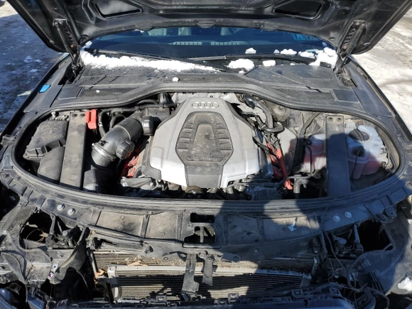 2018 Audi A8 z VIN WAU44AFD7JN000195, wystawiony jako Copart lot #42916214 z przebiegiem 181 353 mil mil oraz . Historia ofert i sprzedaży dostępna na DreamBid. Obrazek 11.