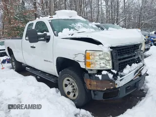 2009 Chevrolet Silverado 3500HD with VIN 1GCHC79K69E151898, listed as a IAAI auction lot 41489796 with 222,025 mi miles and . Bid and sale history available at DreamBid. Image 1.
