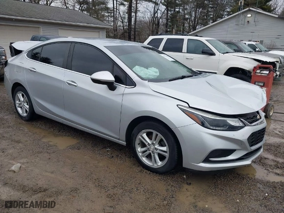 2018 Chevrolet Cruze LT with VIN 1G1BE5SM8J7240227, listed as a IAAI auction lot 41522265 with 103,708 mi miles. Bid and sale history available at carsss.com. Image 1.