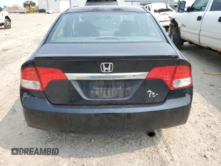 2009 Honda Civic LX-S z VIN 2HGFA16669H331863, wystawiony jako Copart lot #59467775 z przebiegiem 218 051 mil mil oraz Czysty tytuł • Clean title. Historia ofert i sprzedaży dostępna na DreamBid. Obrazek 6.