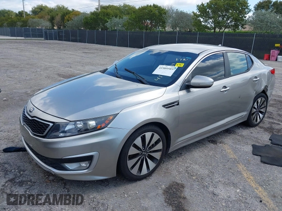 2012 Kia Optima SX with VIN 5XXGR4A67CG066935, listed as a IAAI auction lot 41989589 with 80,420 mi miles and . Bid and sale history available at carsss.com. Image 17.