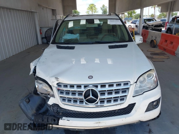 2011 Mercedes-Benz M 350 z VIN 4JGBB5GB0BA667442, wystawiony jako IAAI lot #39437525 z przebiegiem 117 338 mil mil oraz . Historia ofert i sprzedaży dostępna na DreamBid. Obrazek 11.