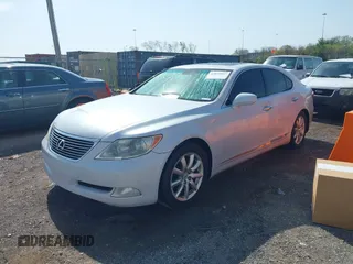 2008 Lexus LS 460 z VIN JTHBL46F285070311, wystawiony jako IAAI lot #42035847 z przebiegiem 220 321 mil mil oraz . Historia ofert i sprzedaży dostępna na DreamBid. Obrazek 17.