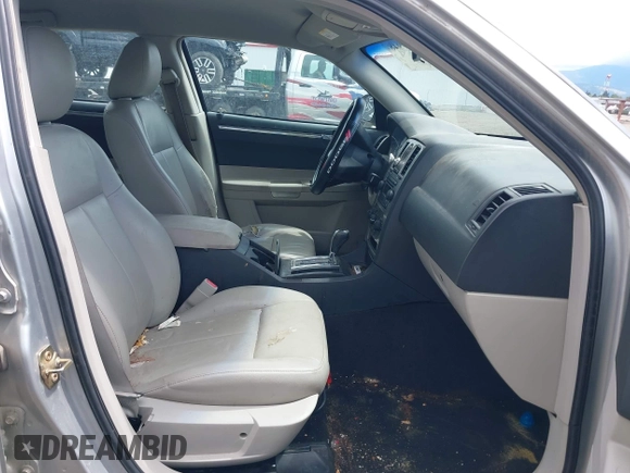 2006 Chrysler 300 Touring with VIN 2C3KA53G46H294328, listed as a IAAI auction lot 42217948 with 176,168 mi miles and . Bid and sale history available at DreamBid. Image 5.