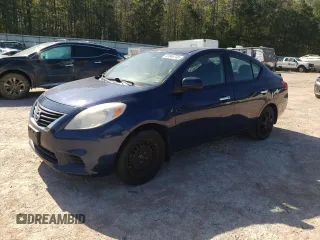 2014 Nissan Versa SV with VIN 3N1CN7APXEK439079, listed as a Copart auction lot 53649745 with 165,442 mi miles and Clean Title. Bid and sale history available at carsss.com. Image 1.