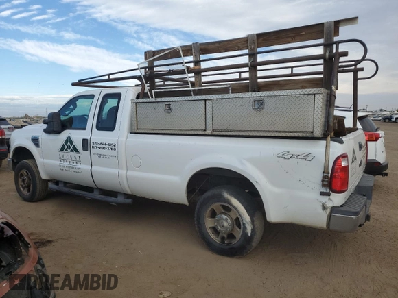 2008 Ford Super Duty F-250 SRW XL with VIN 1FTSX215X8ED07636, listed as a Copart auction lot 76420444 with 321,960 mi miles and Clean Title. Bid and sale history available at carsss.com. Image 2.
