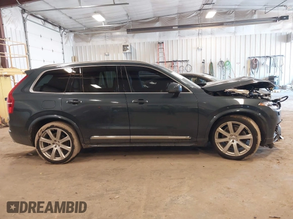 2018 Volvo XC90 Inscription with VIN YV4A22PLXJ1344826, listed as a IAAI auction lot 41663313 with 93,227 mi miles. Bid and sale history available at carsss.com. Image 13.