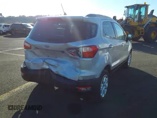 2021 Ford EcoSport SE with VIN MAJ3S2GE5MC417466, listed as a IAAI auction lot 40634514 with 19,730 mi miles and . Bid and sale history available at DreamBid. Image 4.