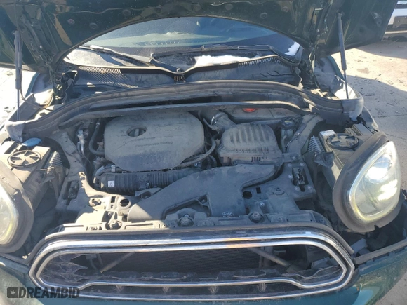 2017 MINI Countryman Cooper S with VIN WMZYT3C35H3D97686, listed as a Copart auction lot 42800275 with 88,528 mi miles and Salvage Title. Bid and sale history available at carsss.com. Image 12.