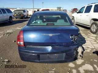 2005 Chrysler 300 300 z VIN 2C3JA43R15H636551, wystawiony jako Copart lot #42165655 z przebiegiem Nie podano mil oraz Nie do naprawy • Non repairable. Historia ofert i sprzedaży dostępna na DreamBid. Obrazek 6.