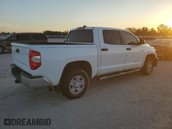 2020 Toyota Tundra 2WD SR5 with VIN 5TFEY5F17LX263254, listed as a Copart auction lot 76206444 with 57,348 mi miles and Salvage Title. Bid and sale history available at carsss.com. Image 3.