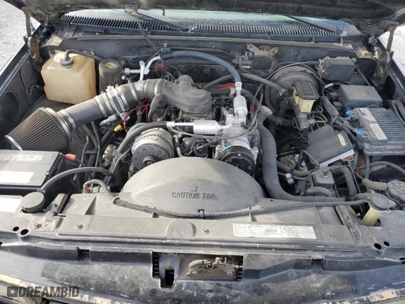2000 Chevrolet Tahoe Limited with VIN 1GNEC13R8YR160994, listed as a Copart auction lot 49612635 with 207,062 mi miles and Salvage Title. Bid and sale history available at carsss.com. Image 11.