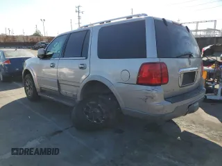 2003 Lincoln Navigator Ultimate with VIN 5LMFU27R93LJ10247, listed as a Copart auction lot 77715274 with 194,422 mi miles and Salvage Title. Bid and sale history available at carsss.com. Image 2.