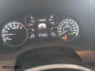 2018 Toyota Tundra 2WD SR with VIN 5TFRY5F15JX235273, listed as a Copart auction lot 44681635 with 123,395 mi miles and Salvage Title. Bid and sale history available at carsss.com. Image 9.