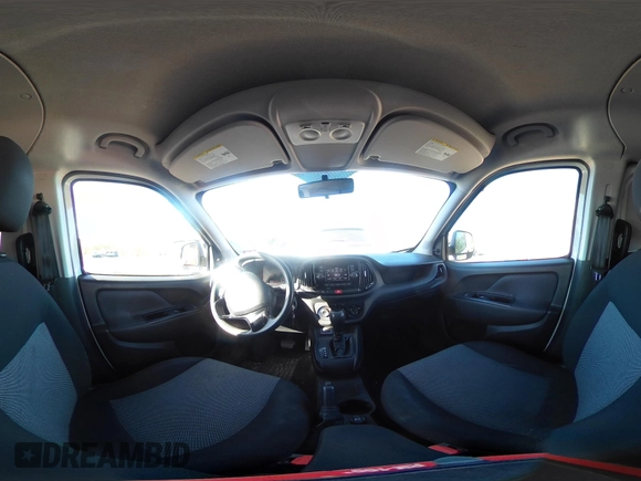 2019 Ram ProMaster City Cargo Tradesman z VIN ZFBHRFAB3K6N55295, wystawiony jako IAAI lot #42144176 z przebiegiem 69 262 mil mil oraz . Historia ofert i sprzedaży dostępna na DreamBid. Obrazek 18.