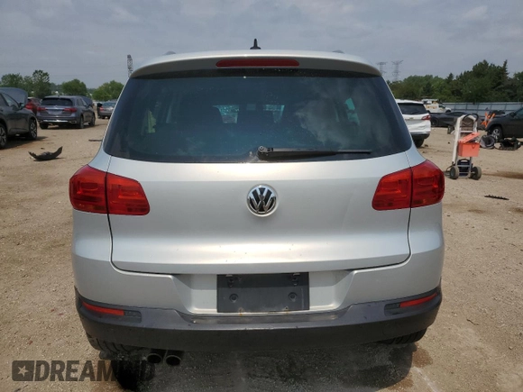 2013 Volkswagen Tiguan S with VIN WVGAV3AX6DW588083, listed as a Copart auction lot 60114965 with 109,318 mi miles and Salvage title. Bid and sale history available at DreamBid. Image 6.