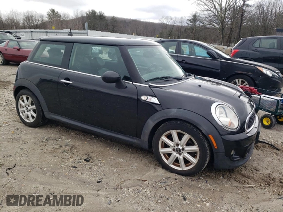 2012 MINI Hardtop S with VIN WMWSV3C56CT385518, listed as a Copart auction lot 48156265 with 146,614 mi miles and Clean title. Bid and sale history available at DreamBid. Image 4.