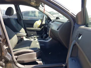 2008 Ford Focus SE with VIN 1FAHP35N78W262939, listed as a IAAI auction lot 41655534 with 274,086 mi miles. Bid and sale history available at carsss.com. Image 5.