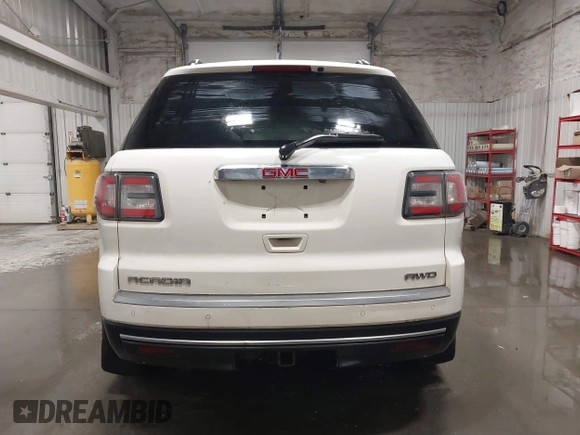2015 GMC Acadia SLT with VIN 1GKKVRKD5FJ231045, listed as a IAAI auction lot 41301311 with 170,691 mi miles. Bid and sale history available at carsss.com. Image 16.